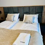 Apart111 Premium Basen W Cenie * קולובז'ג