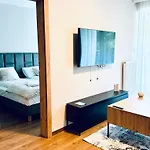 Apart111 Premium Basen W Cenie דירה