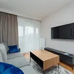 Apart111 Premium Basen W Cenie *