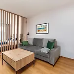 Apart111 Premium Basen W Cenie קולובז'ג