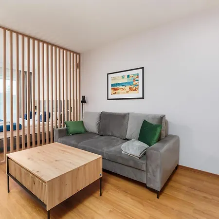 Apart111 Premium Basen W Cenie 科沃布热格