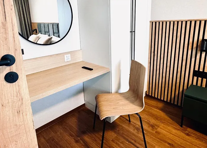 Apart111 Premium Basen W Cenie *